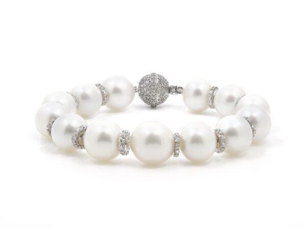 Pearl & Diamond Ladies Bracelet