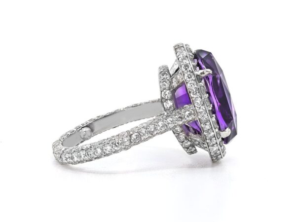 Dazzling Amethyst Ladies Ring - Image 2